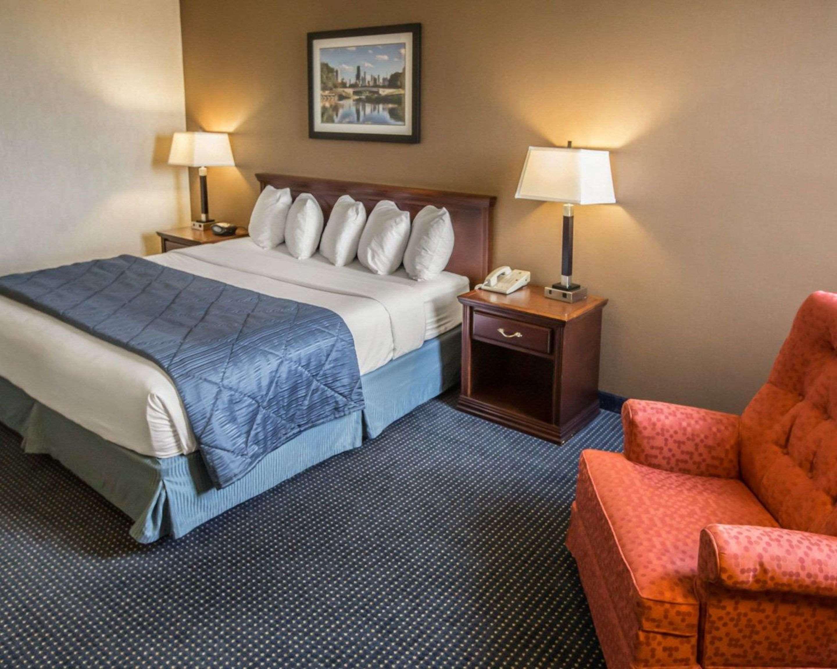 Quality Inn Schaumburg - Chicago Near The Mall Dış mekan fotoğraf