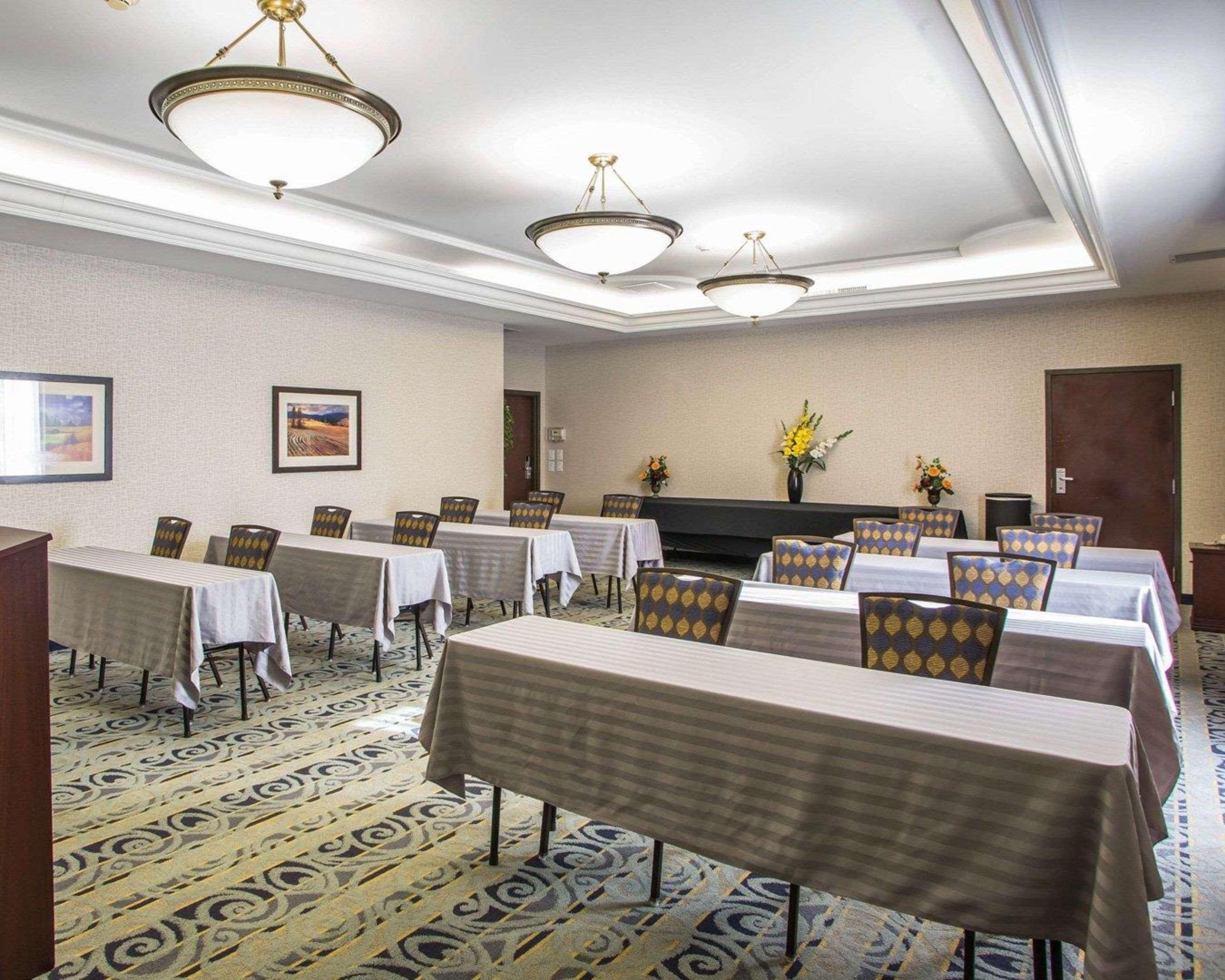 Quality Inn Schaumburg - Chicago Near The Mall Dış mekan fotoğraf