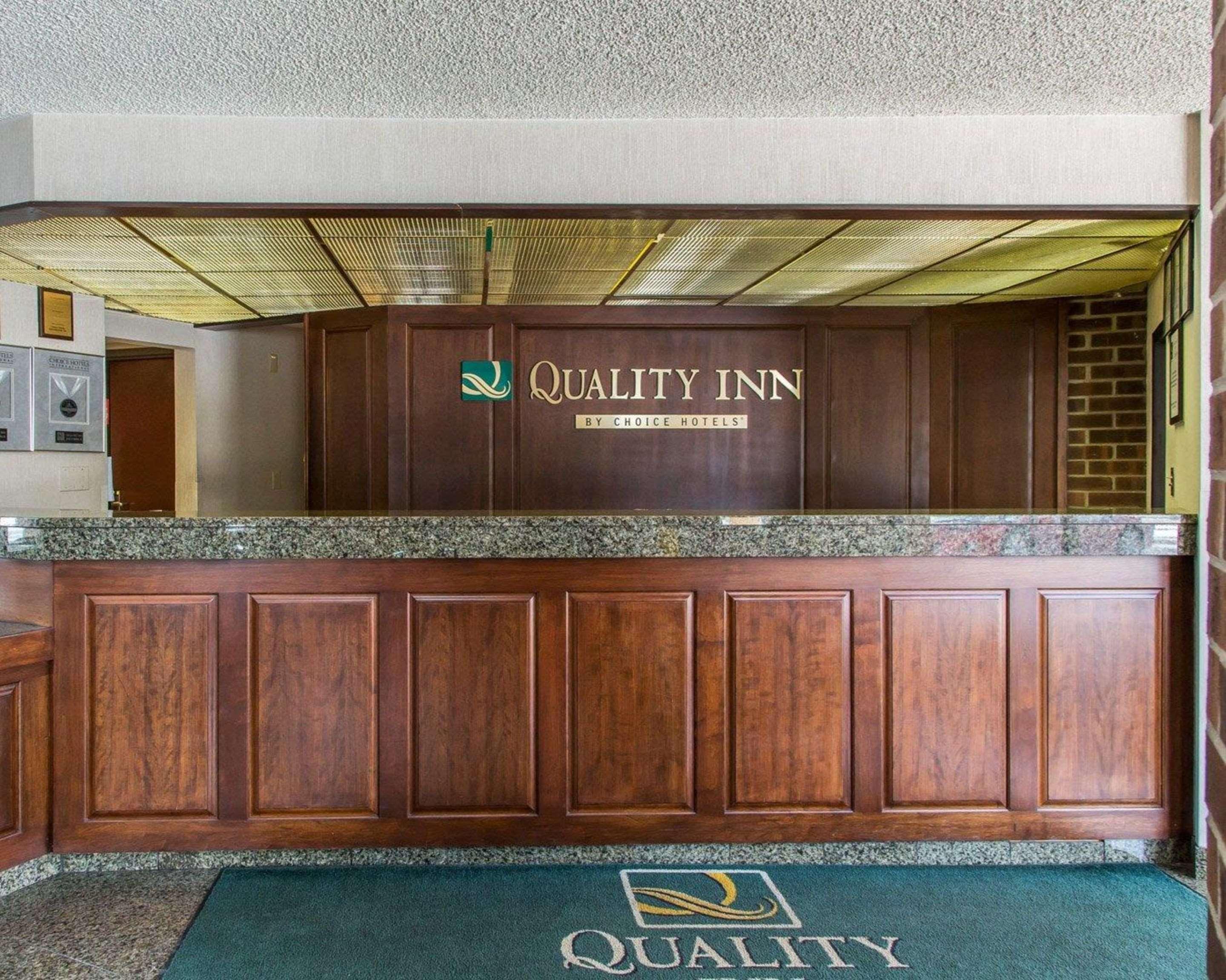 Quality Inn Schaumburg - Chicago Near The Mall Dış mekan fotoğraf