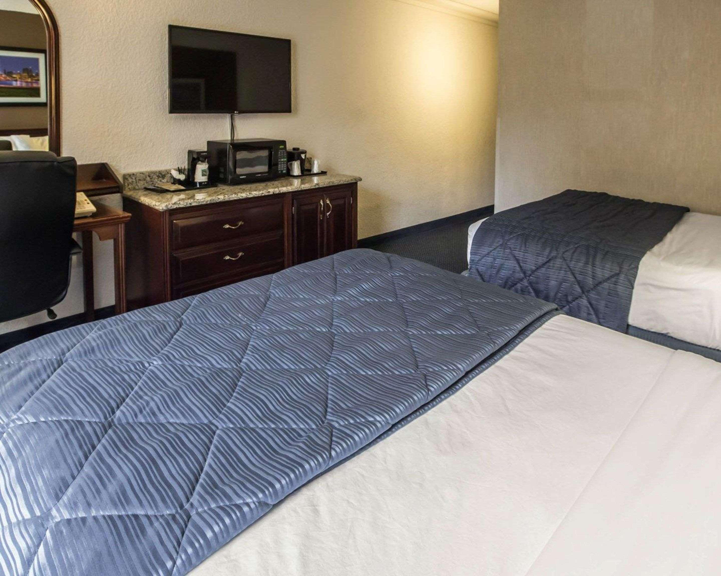 Quality Inn Schaumburg - Chicago Near The Mall Dış mekan fotoğraf
