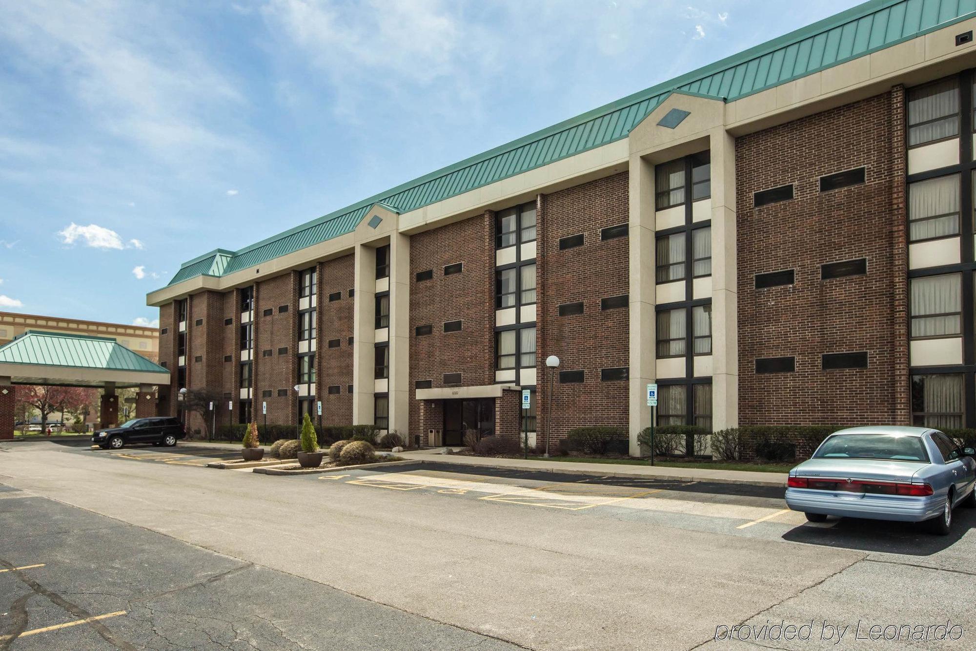 Quality Inn Schaumburg - Chicago Near The Mall Dış mekan fotoğraf