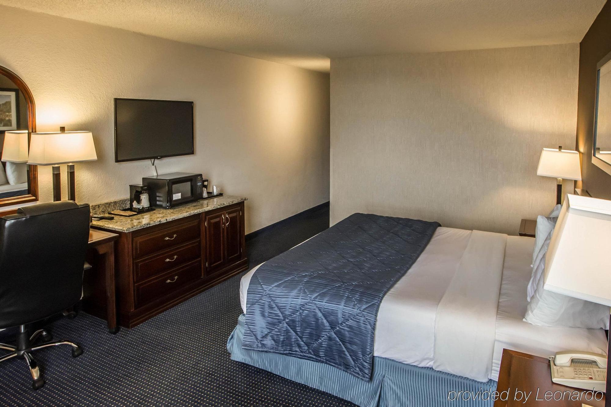 Quality Inn Schaumburg - Chicago Near The Mall Dış mekan fotoğraf