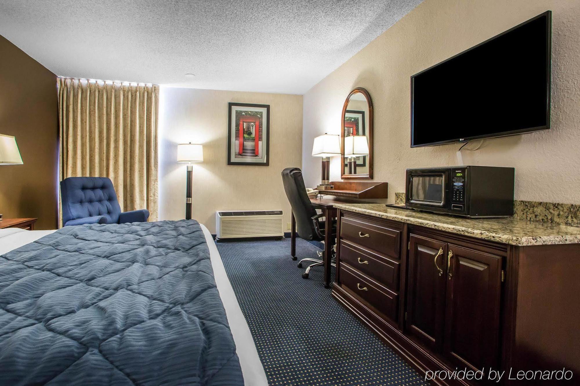 Quality Inn Schaumburg - Chicago Near The Mall Dış mekan fotoğraf