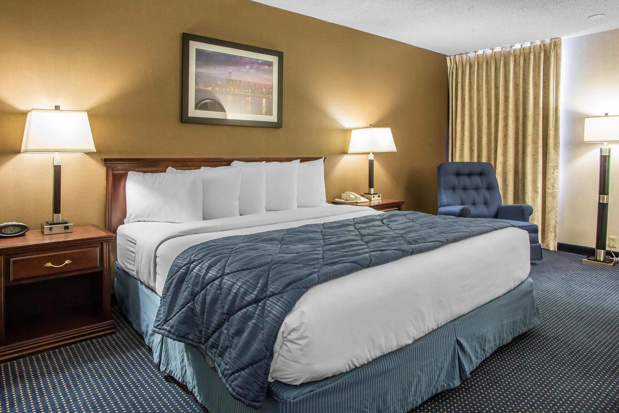 Quality Inn Schaumburg - Chicago Near The Mall Dış mekan fotoğraf